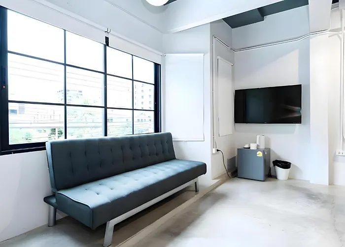 Xx Yellow Place Sukhumvit Soi 2 - เยลโล เพลส สุขุมวิทซอย 2 曼谷