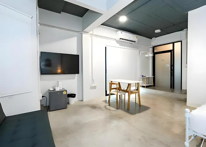 Xx Yellow Place Sukhumvit Soi 2 - เยลโล เพลส สุขุมวิทซอย 2 公寓 *