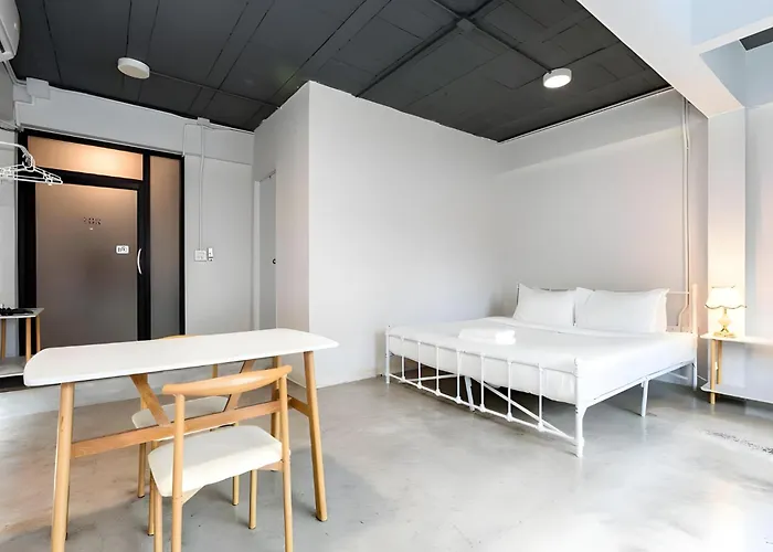 Xx Yellow Place Sukhumvit Soi 2 - เยลโล เพลส สุขุมวิทซอย 2 公寓 *