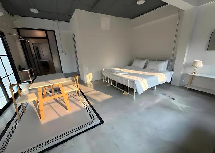 Xx Yellow Place Sukhumvit Soi 2 - เยลโล เพลส สุขุมวิทซอย 2 曼谷